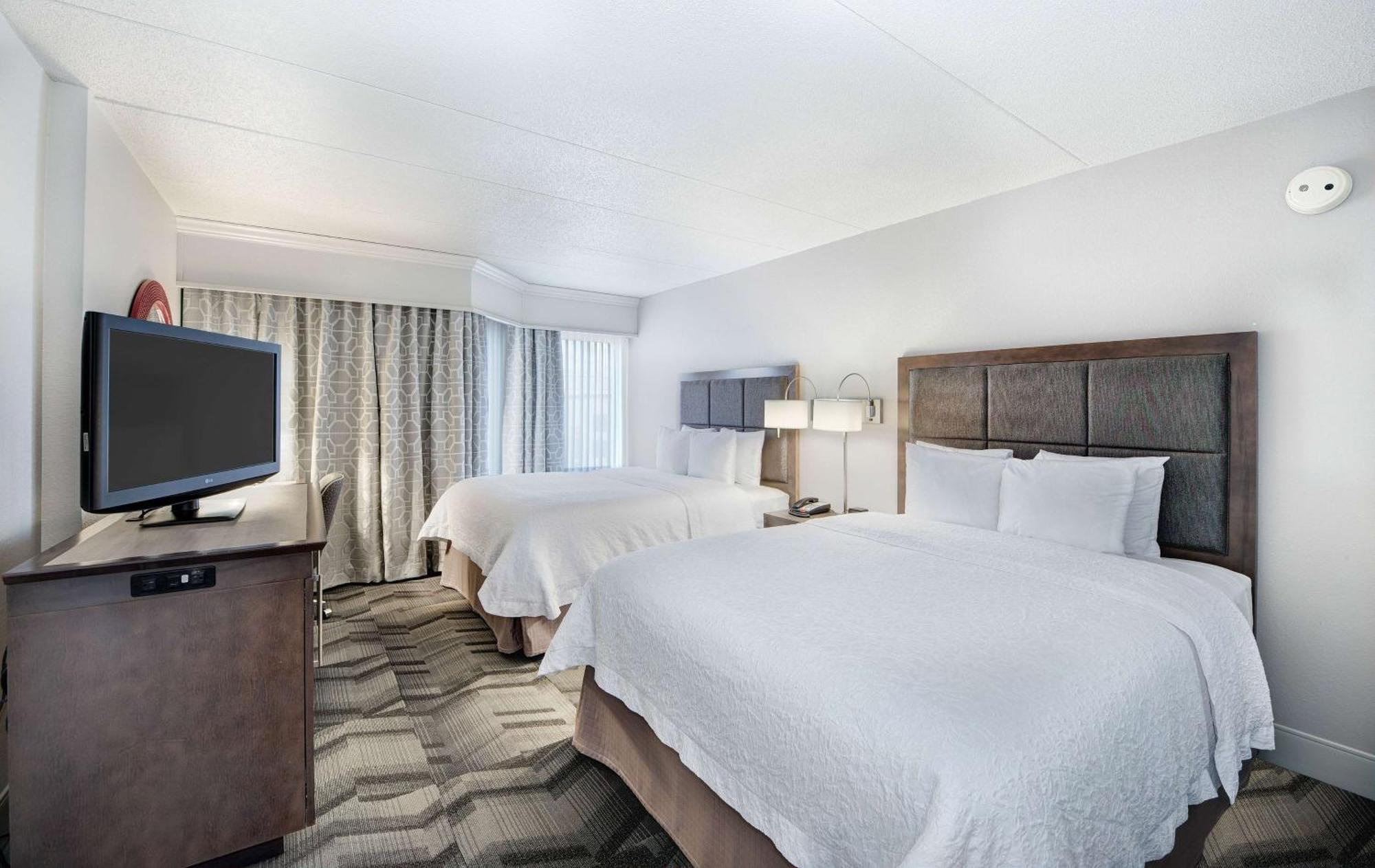 Hampton Inn & Suites Atlanta-Galleria Smyrna Esterno foto